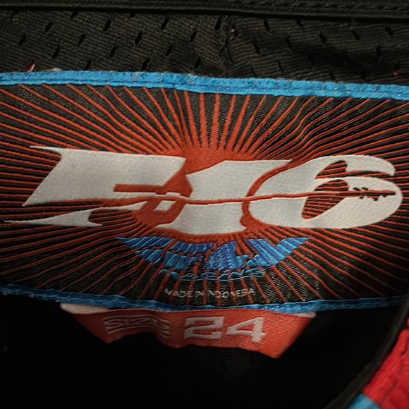 Fly racing pants size 24. Good condition - Picture 3 of 3